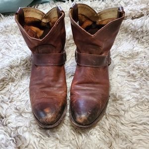 Frye Booties 8 Brown